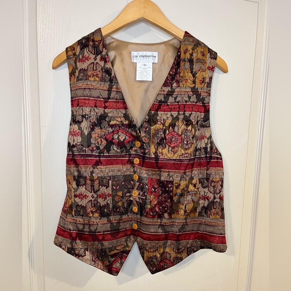 Liz Claiborne Red and Brown Patterned Vest top